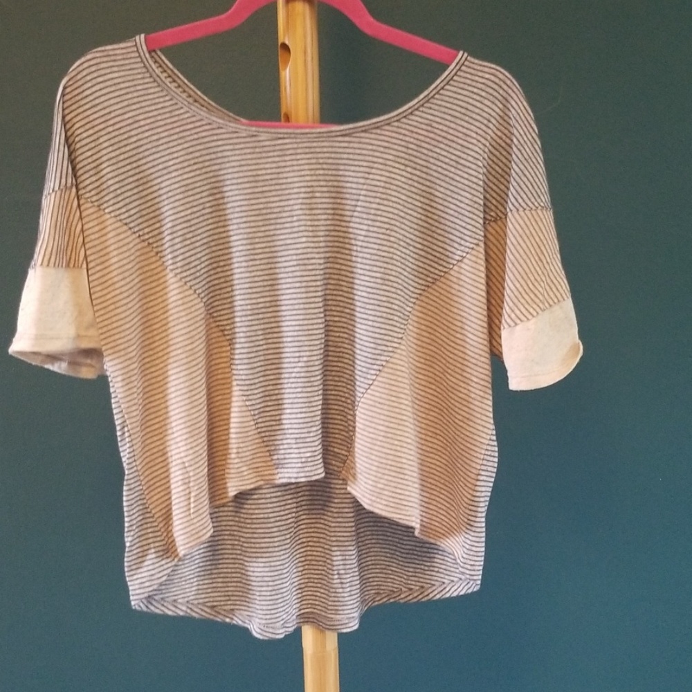 Crop tee